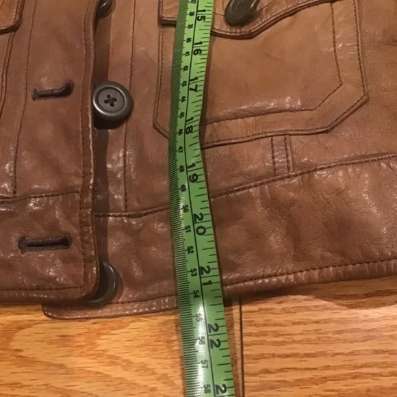 Leather jacket - Picture 10 of 12